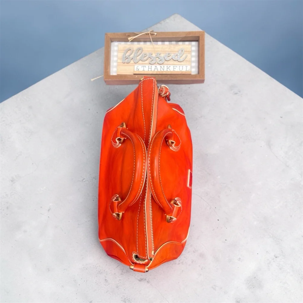 Dooney and Bourke Florentine Leather Shoulder Bag w/Brushed Gold Hardware & - Picture 7 of 10